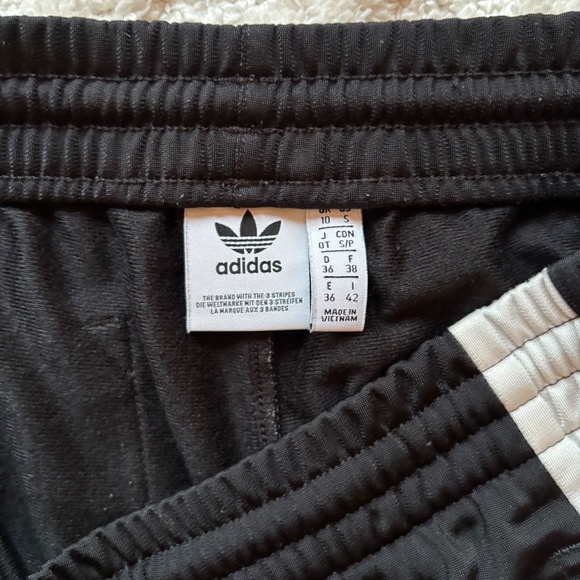 Adidas Adibreak Short – DH4673 (Pink & Black) - Picture 8 of 8